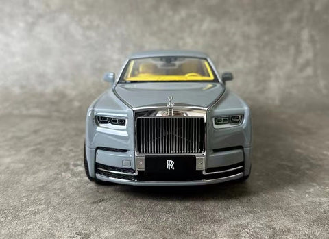 Rolls Royce Phantom VIII Grey 1:18 Dealer Edition Licensed Diecast Car Model