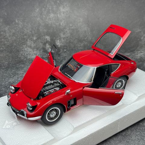 1967 Toyota 2000GT 1:18 AutoArt Licensed Diecast Car Model
