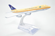 Saudi Airlines B747 Aeroplane Diecast Model 16 CM