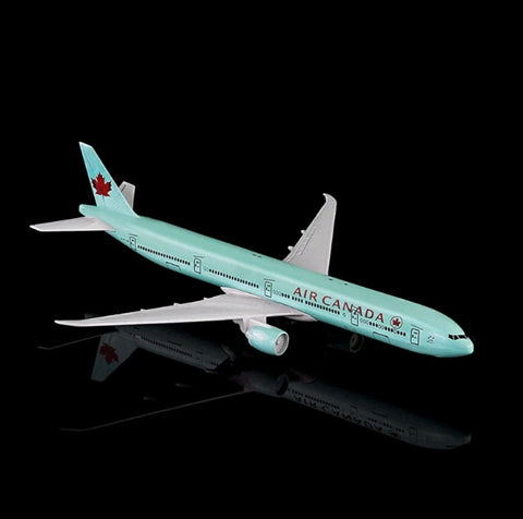 Air Canada B777 Aeroplane Diecast Model 16 CM