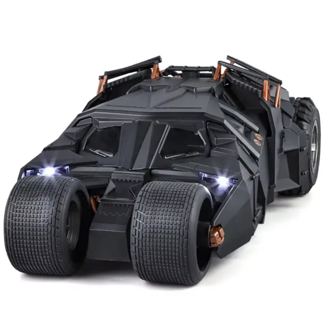 Batmobile Tumbler Dark Knight Metal Diecast Car 1:18 (28x11 cm)