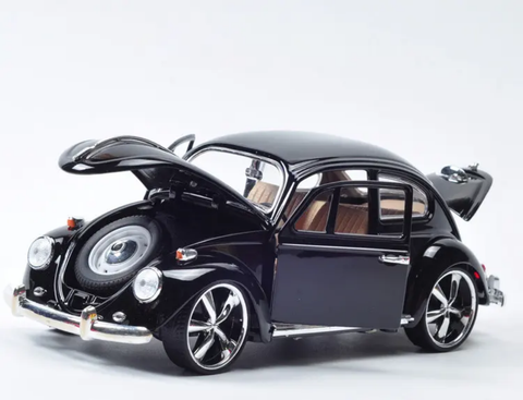 Volkswagen Beetle Metal Diecast Car 1:18 (28x11 cm)