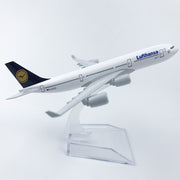 Lufthansa A340 Aeroplane Diecast Model 16 CM