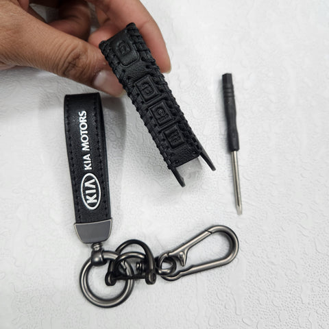 Kia Facelift New 4 Button Key Luxury Pure Handmade Oilwax Leather Keycase with Logo, Caption, Hook, and Chain
