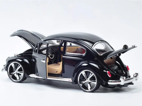 Volkswagen Beetle Metal Diecast Car 1:18 (28x11 cm)
