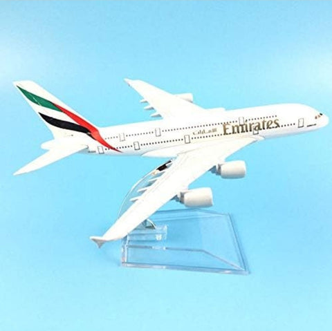 Emirates A380 Aeroplane Diecast Model 16 CM