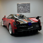 Pagani Huayra Metal Diecast Car 1:18 (28x11 cm)