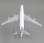 Delta Airlines B747 Aeroplane Diecast Model 16 CM