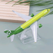 S7 Airlines A320 Aeroplane Diecast Model 16 CM