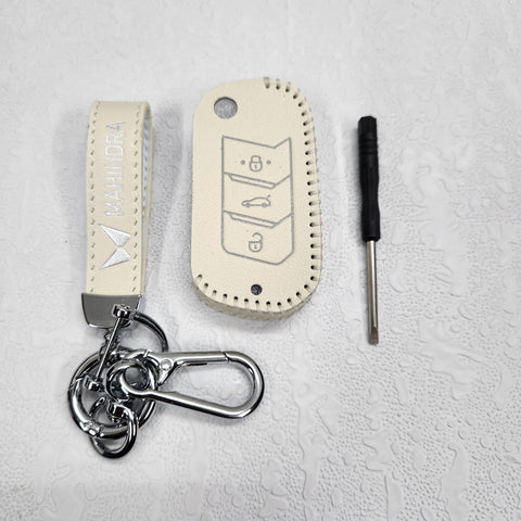 Mahindra XUV700,Scorpio,Thar Luxury Pure Handmade Oilwax Leather Keycase with Logo, Caption, Hook, and Chain