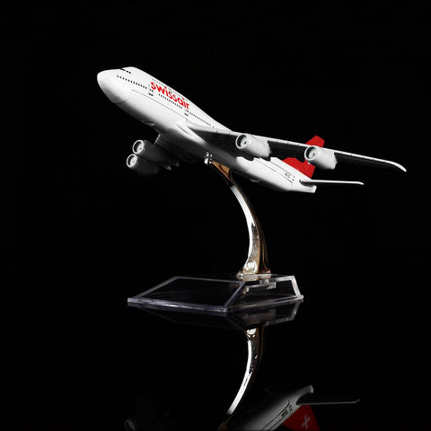 Swiss Air B747 Aeroplane Diecast Model 16 CM